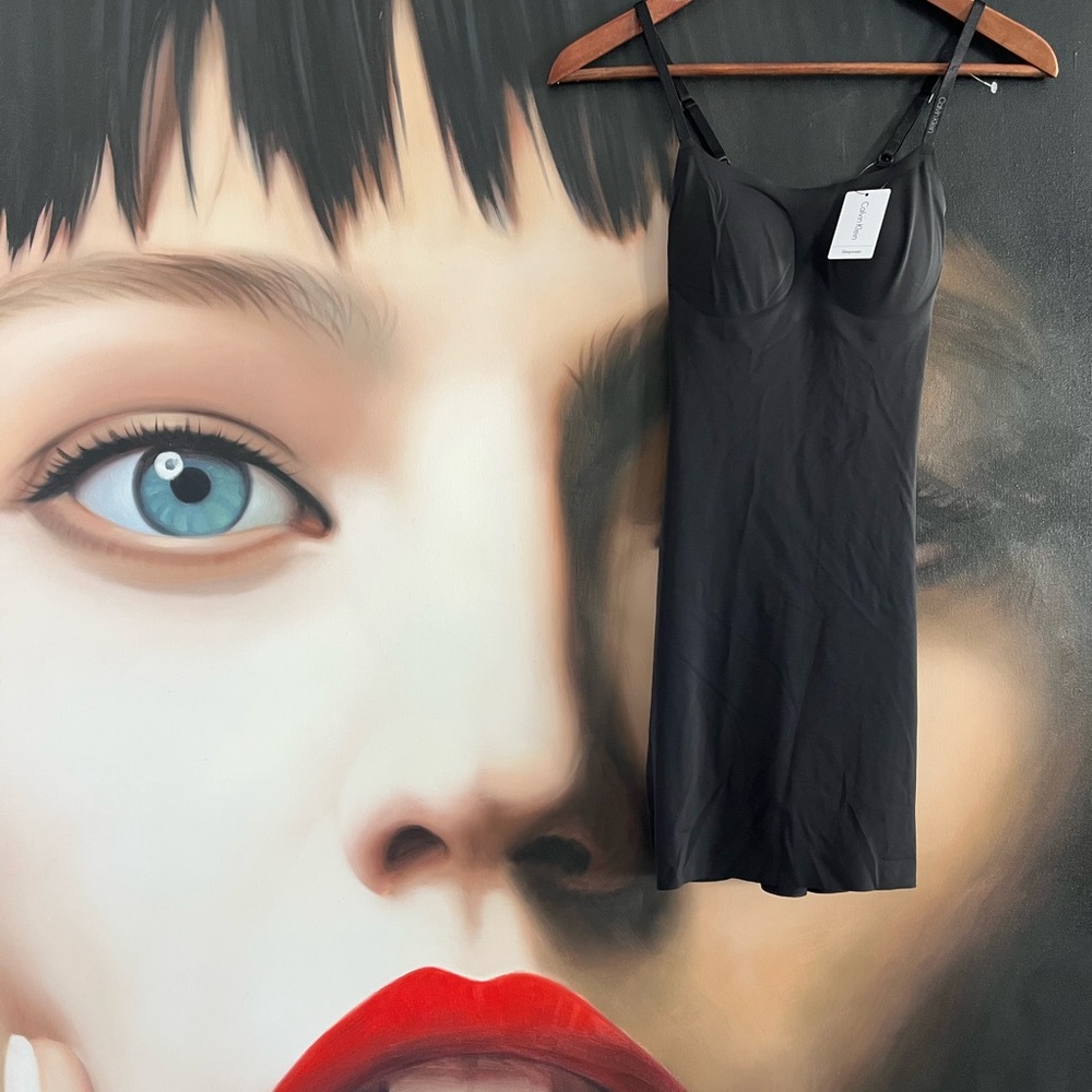 Calvin Klein seamless sleepwear shape wear.